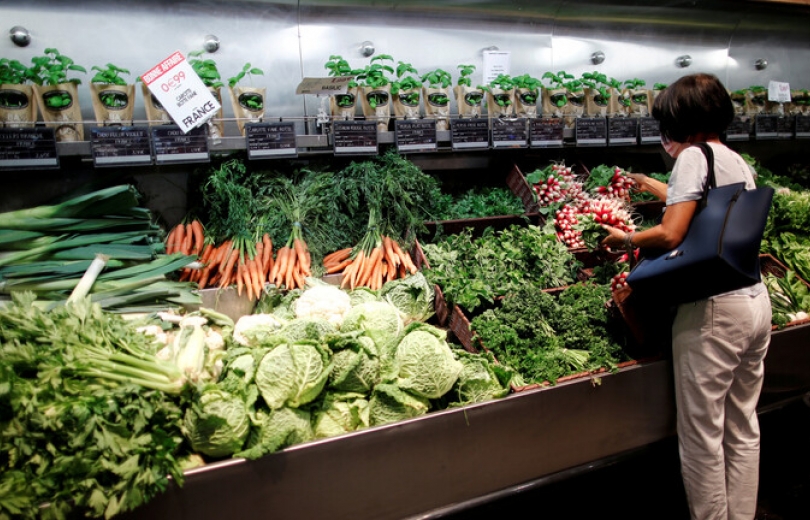لماذا يتسابق الأميركيون إلى تخزين الطعام؟