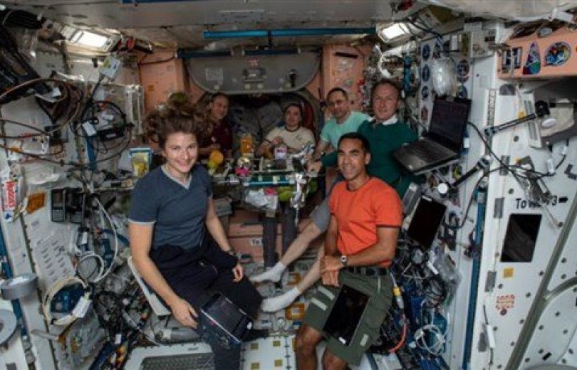 للمرّة الأولى في التاريخ 10 أشخاص استقبلوا العام الجديد في الفضاء