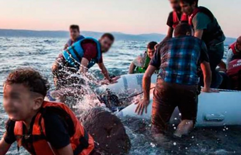 لبنانيون يختارون “قوارب الموت”: لا طريق أمامنا إلا البحر