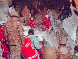 فريق الإنقاذ اللبناني يواجه الصعاب في تركيا وسوريا