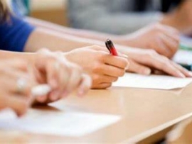 مصير الإمتحانات الرسميّة في “كرّاس” الأساتذة